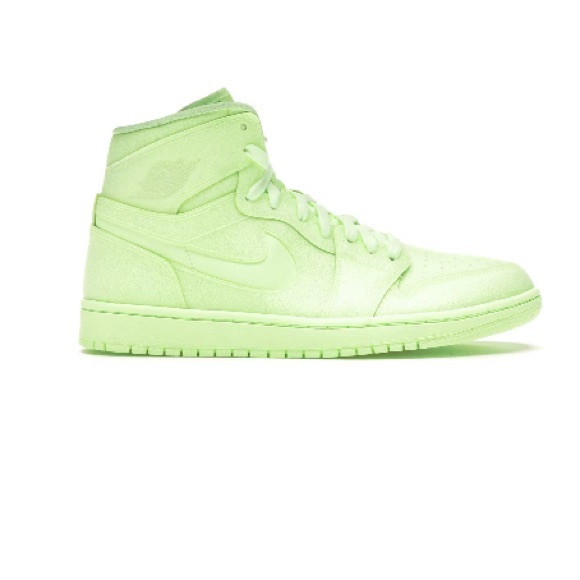 Jordan Shoes - Nike Jordan 1 Retro High Barely Volt (Women's)